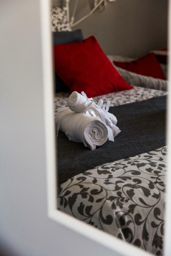 'Romeo & Juliet' Cozy Apartment With Breathtaking View Atena Exterior foto